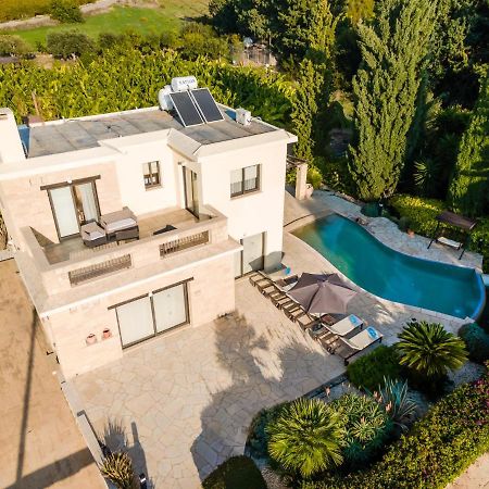 Villa Camelot By Ezoria Villas Coral Bay Zewnętrze zdjęcie