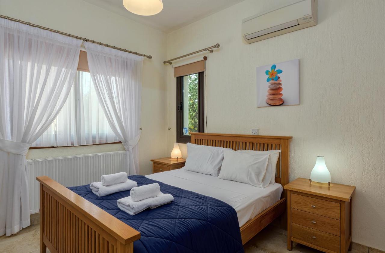 Villa Camelot By Ezoria Villas Coral Bay Zewnętrze zdjęcie