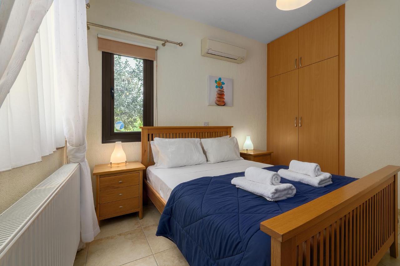 Villa Camelot By Ezoria Villas Coral Bay Zewnętrze zdjęcie